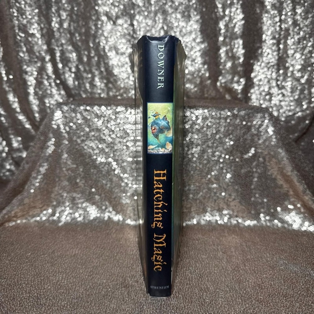 Vintage Hatching Magic Hardcover Book First Edition Ann Downer 2003 - Picture 2 of 7